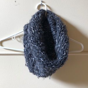 Chunky Knit circle scarf